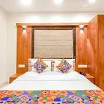 Fabhotel Dreamworld Residency